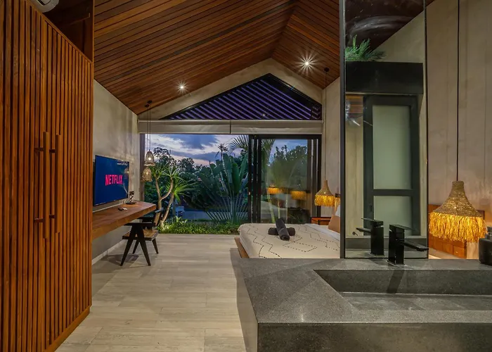 Villa Casa Luca, Chic 1br Tropical Hideaway In Pererenan *