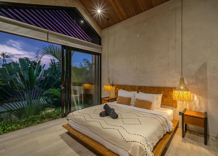 Casa Luca, Chic 1br Tropical Hideaway In Pererenan Villa *